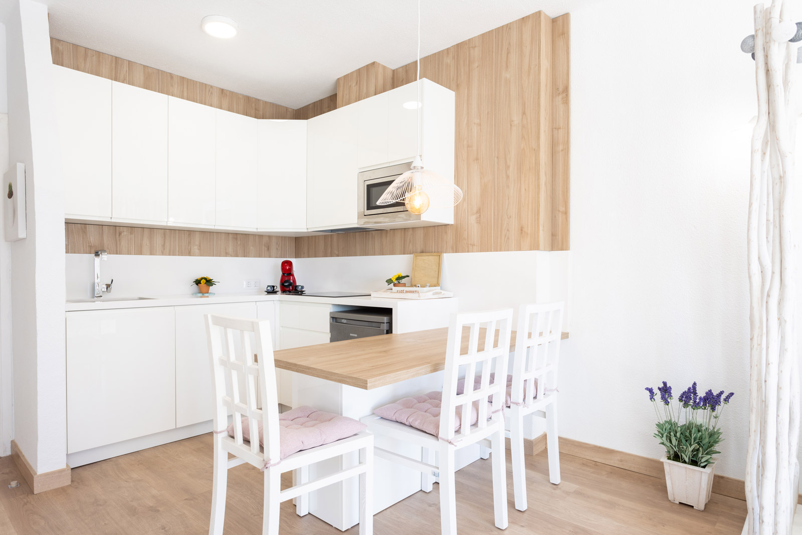 Imagen de Cocina y comedor